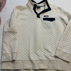Patagonia size large women’s sweatshirt